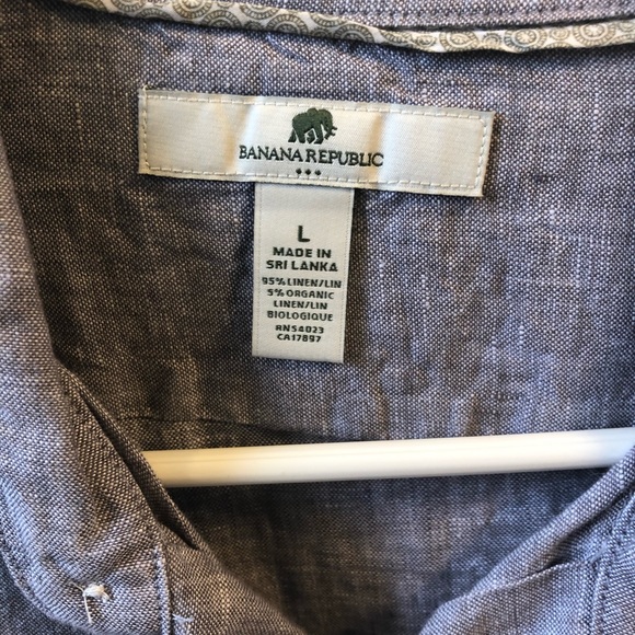 Banana Republic Linen Shirt - Picture 3 of 3